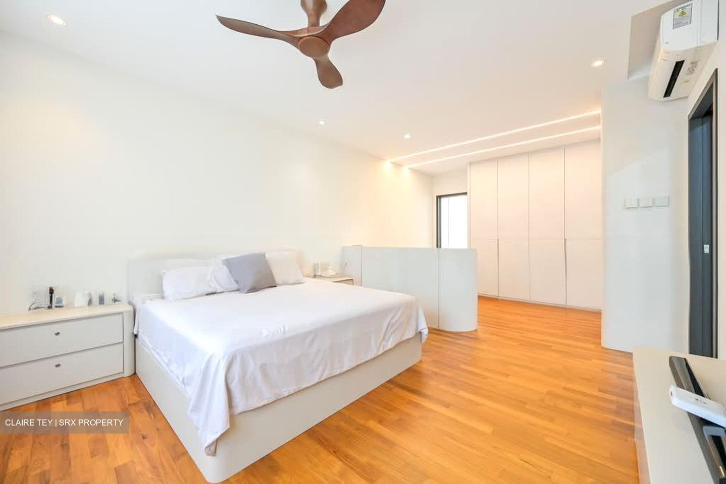 Sennett Drive (D16), Semi-Detached #604815401